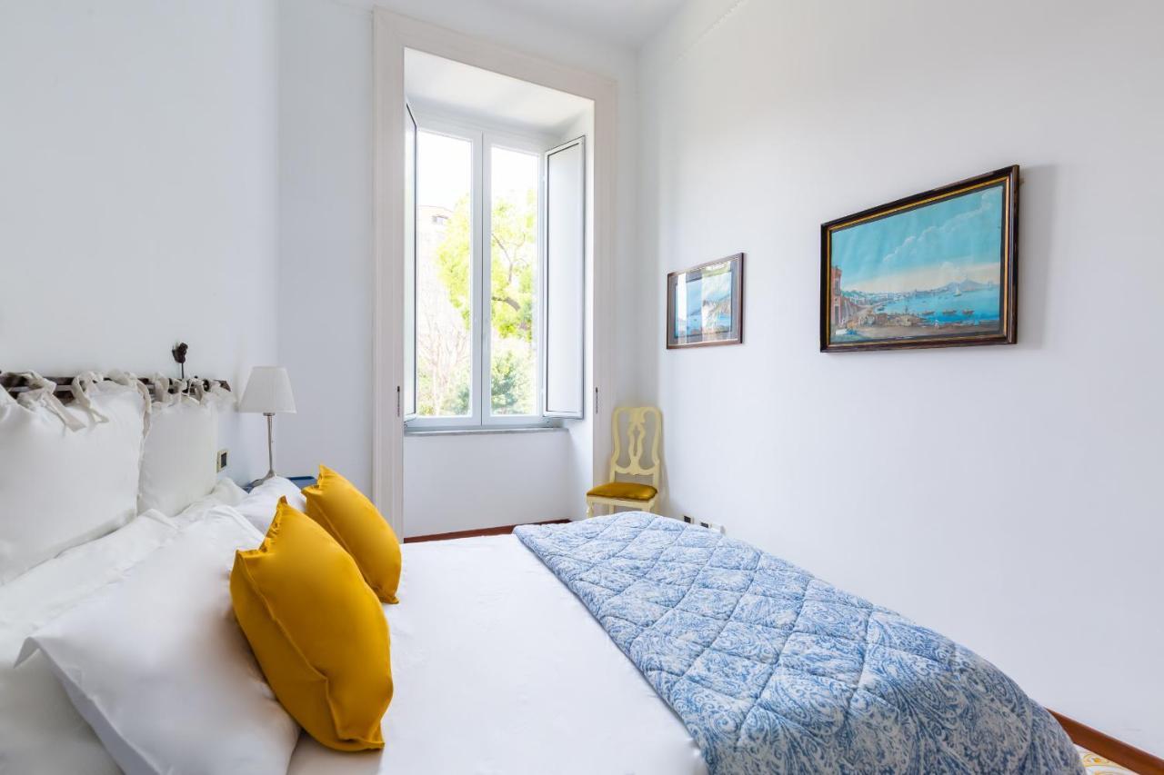 Calascione Apartments By Wonderful Italy Naples Exterior photo